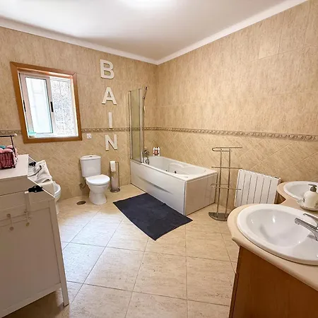 Cerca Do Casal * Santo Tirso