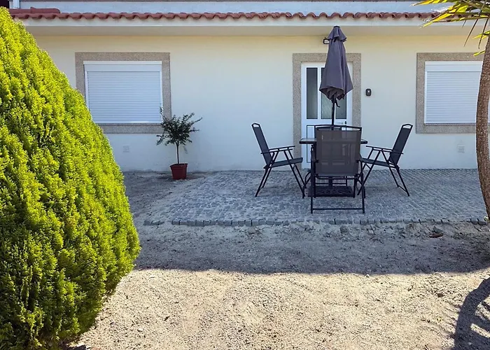 Cerca Do Casal Santo Tirso